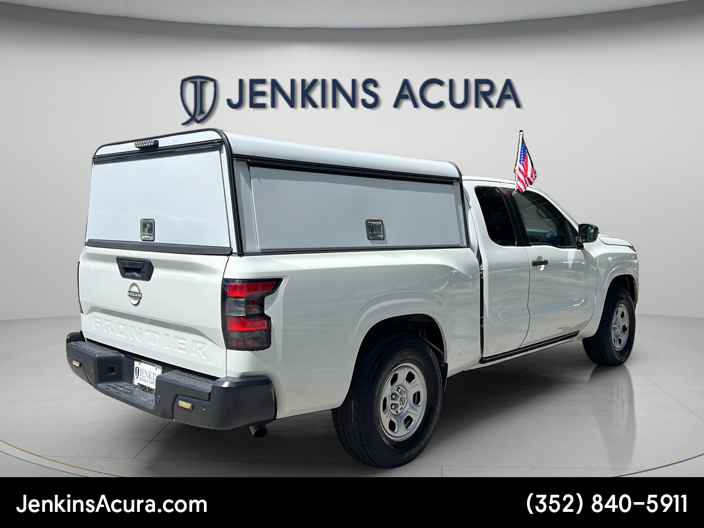 Used 2023 Nissan Frontier S w/ Technology Package AWD/4WD image 3