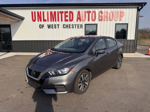Used 2020 Nissan Versa SV FWD image 1