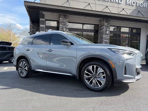 Used 2026 INFINITI QX60 Luxe w/ Cargo Package AWD/4WD image 4