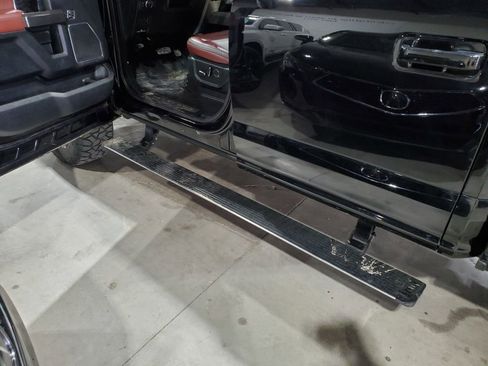 Used 2019 Ford F250 Platinum w/ Platinum Ultimate Package AWD/4WD image 44