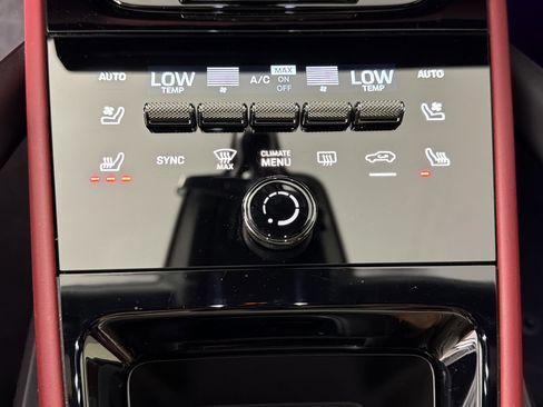 Certified 2026 Porsche Cayenne S AWD/4WD image 19