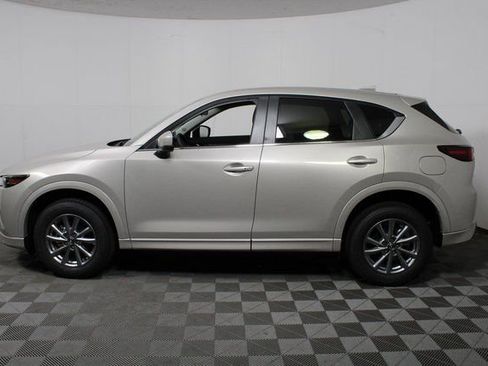 Used 2025 MAZDA CX-5 AWD 2.5 S w/ Select Package image 4