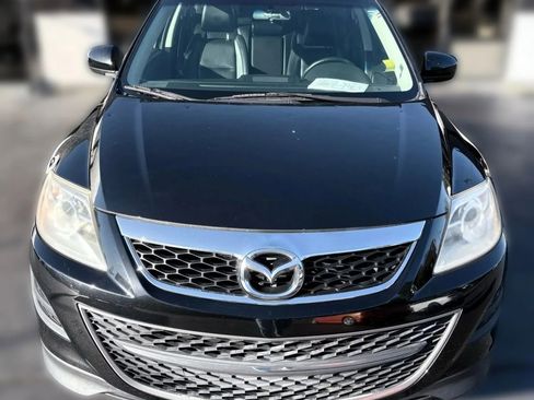 Used 2011 MAZDA CX-9 Touring w/ Moonroof & Bose Audio Pkg image 9