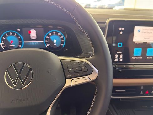 New 2026 Volkswagen Atlas Cross Sport SEL image 15