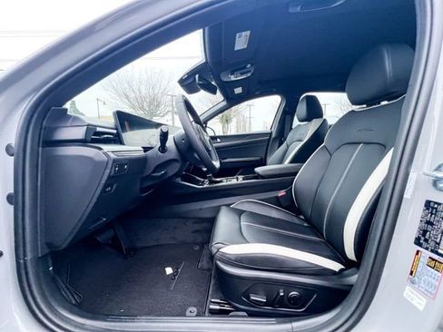 New 2026 Kia K5 GT-Line image 14