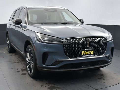 New 2026 Lincoln Aviator Reserve w/ Luxury Package image 1
