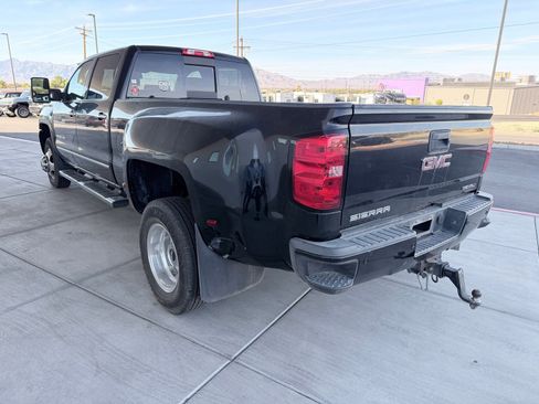 Used 2015 GMC Sierra 3500 Denali w/ Duramax Plus Package image 5