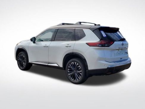 New 2026 Nissan Rogue Platinum w/ Platinum Premium Package image 3