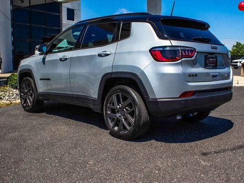 Used 2026 Jeep Compass Limited AWD/4WD image 4