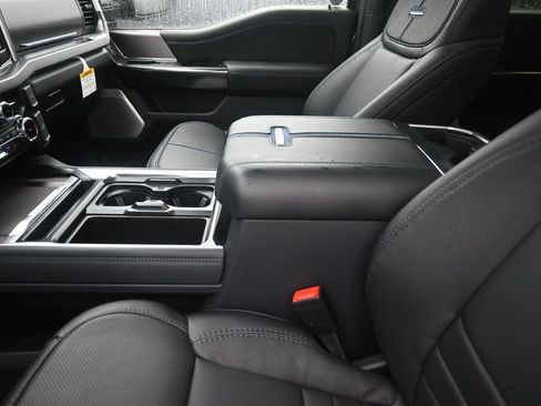 New 2026 Ford F250 Platinum AWD/4WD image 21