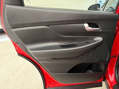 Used 2022 Hyundai Santa Fe SEL image 16