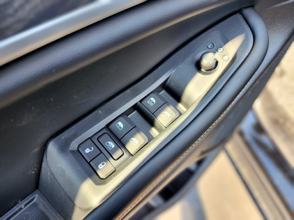New 2026 Jeep Grand Cherokee Limited AWD/4WD image 17