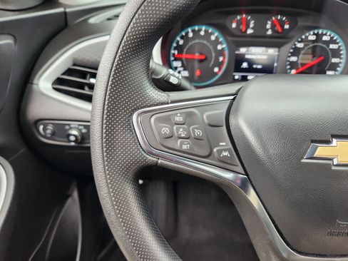 Used 2024 Chevrolet Malibu LT image 30