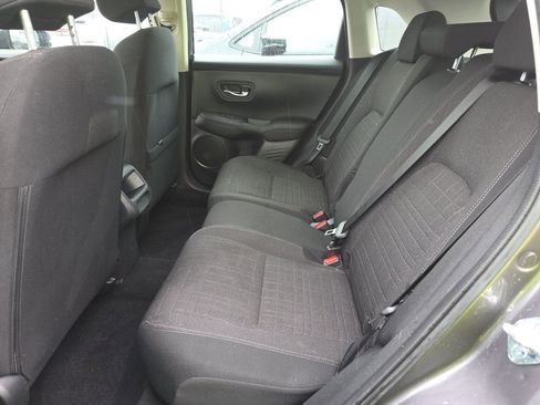 Used 2025 Honda HR-V LX image 4