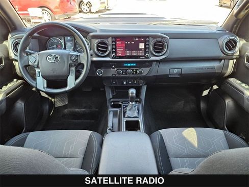 Used 2023 Toyota Tacoma TRD Sport image 19
