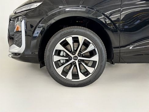 New 2026 Audi Q3 quattro 2.0T AWD/4WD image 26