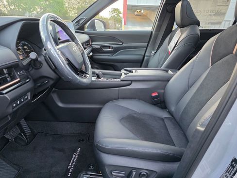 New 2026 Toyota Grand Highlander MAX Platinum image 26