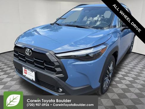 Used 2026 Toyota Corolla Cross XLE w/ Convenience Package AWD/4WD image 3