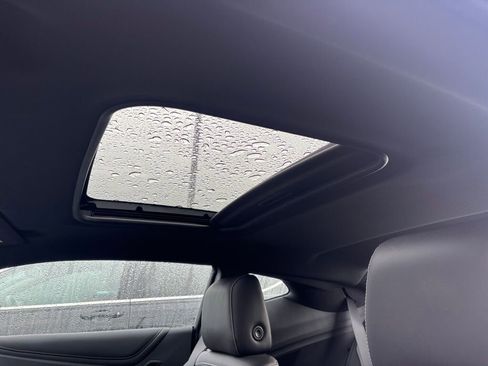 Used 2019 Chevrolet Camaro LT image 15