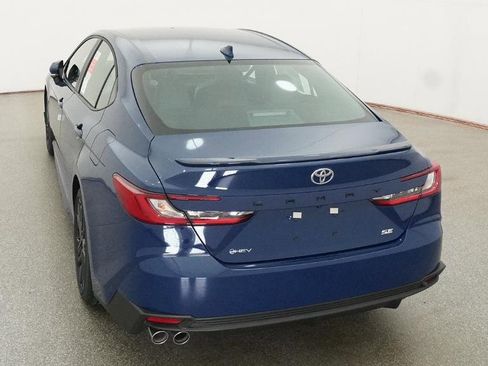 New 2026 Toyota Camry SE w/ Convenience Package FWD image 14