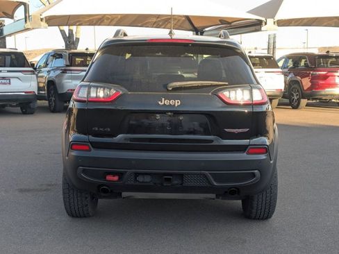 Used 2019 Jeep Cherokee Trailhawk image 6