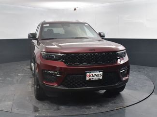 New 2025 Jeep Grand Cherokee Limited w/ Black Appearance Package AWD/4WD video 2