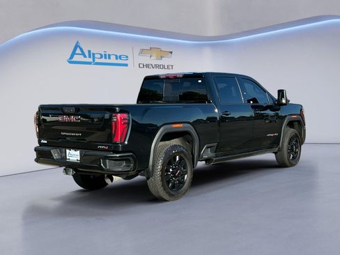 Used 2024 GMC Sierra 2500 AT4 w/ AT4 Premium Plus Package AWD/4WD image 5
