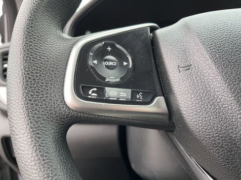 Certified 2018 Honda CR-V LX image 17