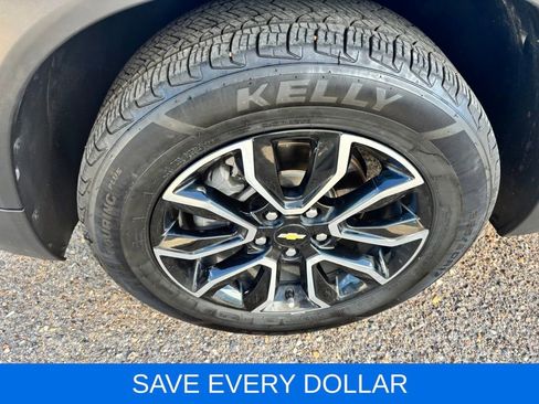 Used 2022 Chevrolet TrailBlazer ACTIV w/ Technology Package AWD/4WD image 8