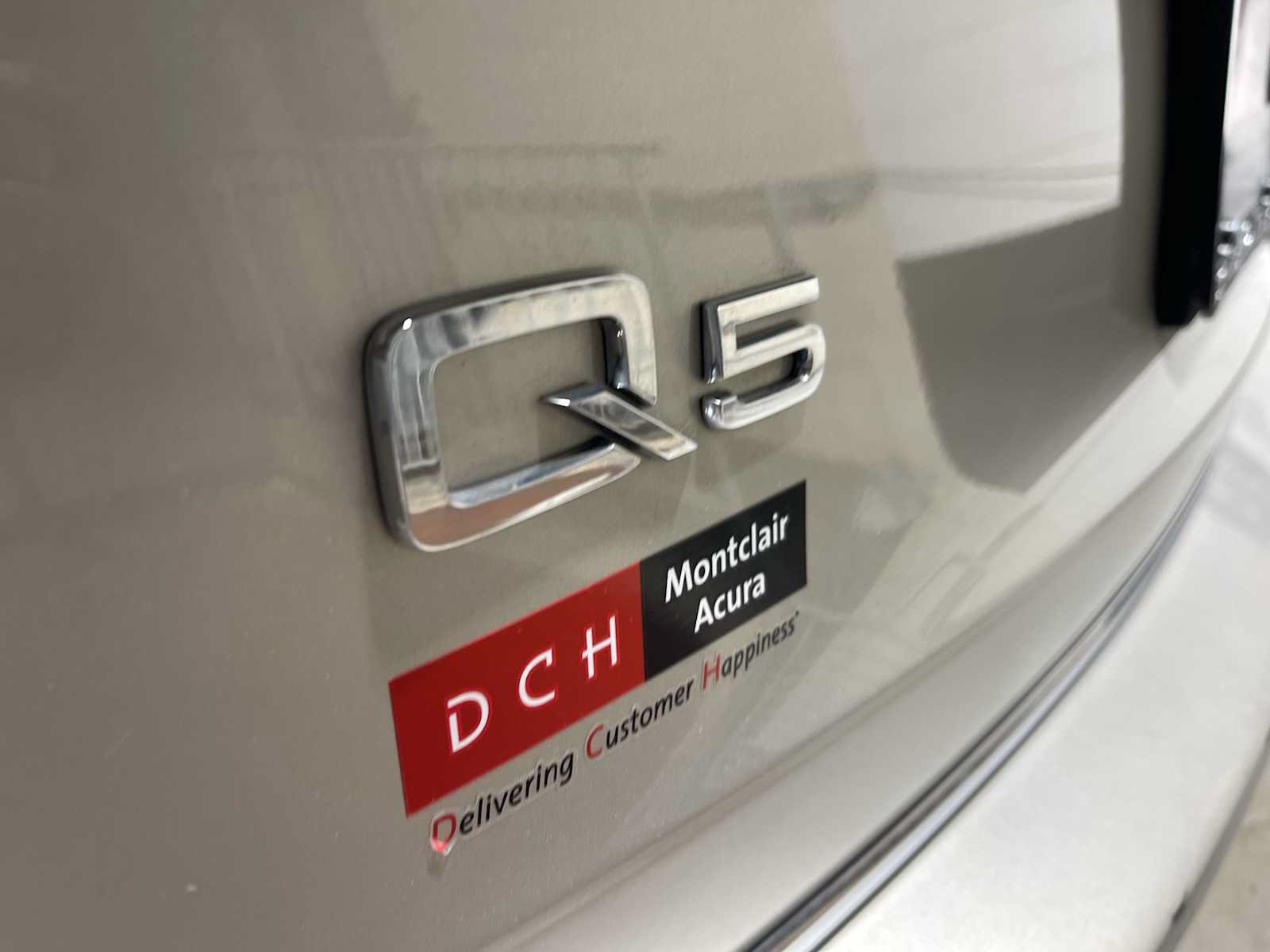 Used 2015 Audi Q5 2.0T Premium Plus w/ Technology Package AWD/4WD image 7