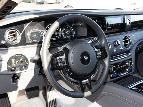 Certified 2021 Rolls-Royce Ghost Extended Wheelbase image 29