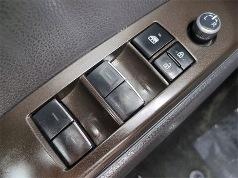 Used 2023 Toyota Camry XSE image 22