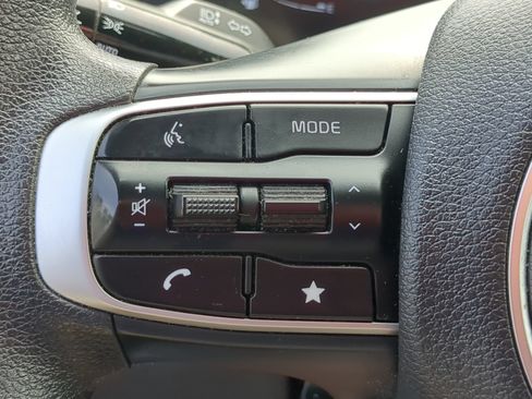 Used 2024 Kia Sportage LX AWD/4WD image 19