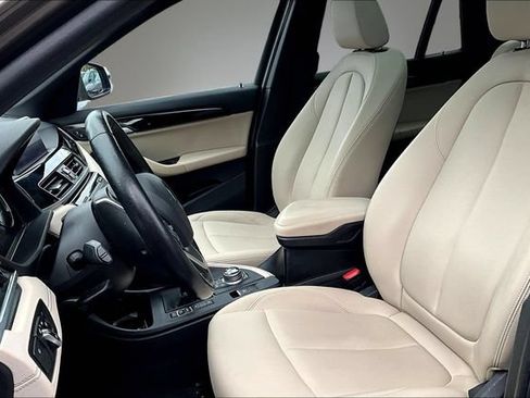 Used 2020 BMW X1 xDrive28i AWD/4WD image 21