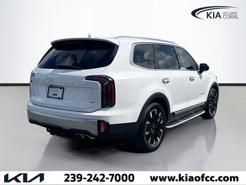 Certified 2024 Kia Telluride SX Prestige w/ Towing Package image 5