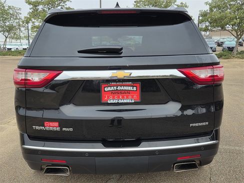 Used 2020 Chevrolet Traverse Premier image 5