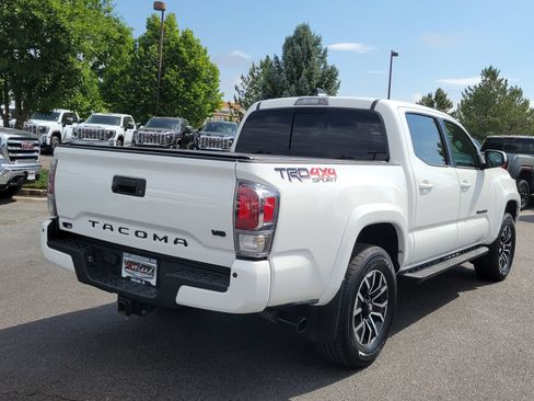 Used 2023 Toyota Tacoma TRD Sport w/ TRD Premium Sport Package AWD/4WD image 3
