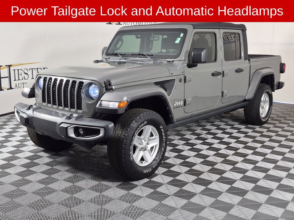 Certified 2022 Jeep Gladiator Sport AWD/4WD image 11