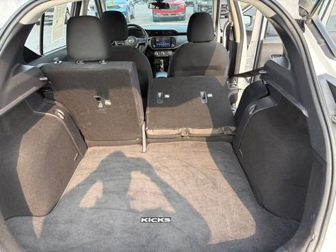 Used 2024 Nissan Kicks SV FWD image 24