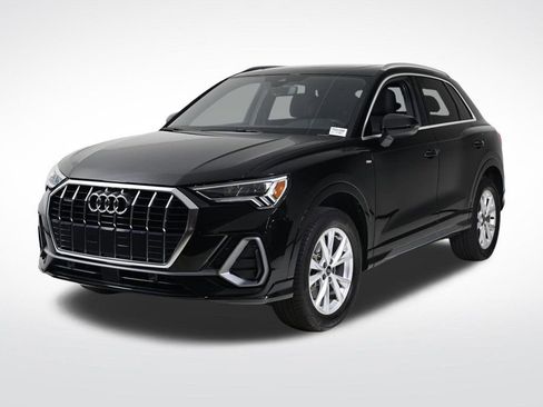 Used 2024 Audi Q3 2.0T Premium w/ Convenience Package image 1