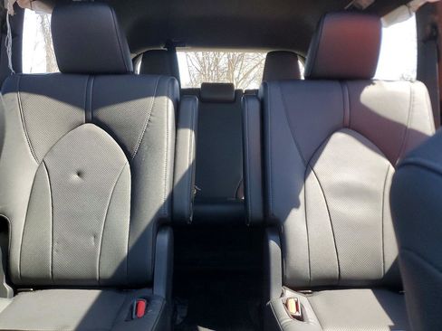 Used 2025 Toyota Grand Highlander AWD Hybrid image 7