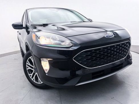 Used 2022 Ford Escape SEL image 3