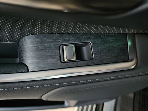 Used 2025 Lexus GX 550 w/ Accessory Package (2T) image 78