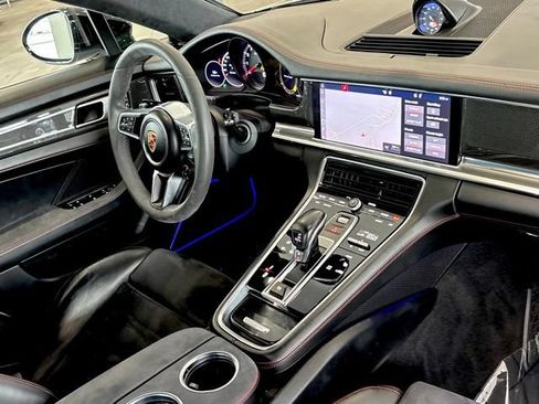 Used 2019 Porsche Panamera GTS AWD/4WD image 33