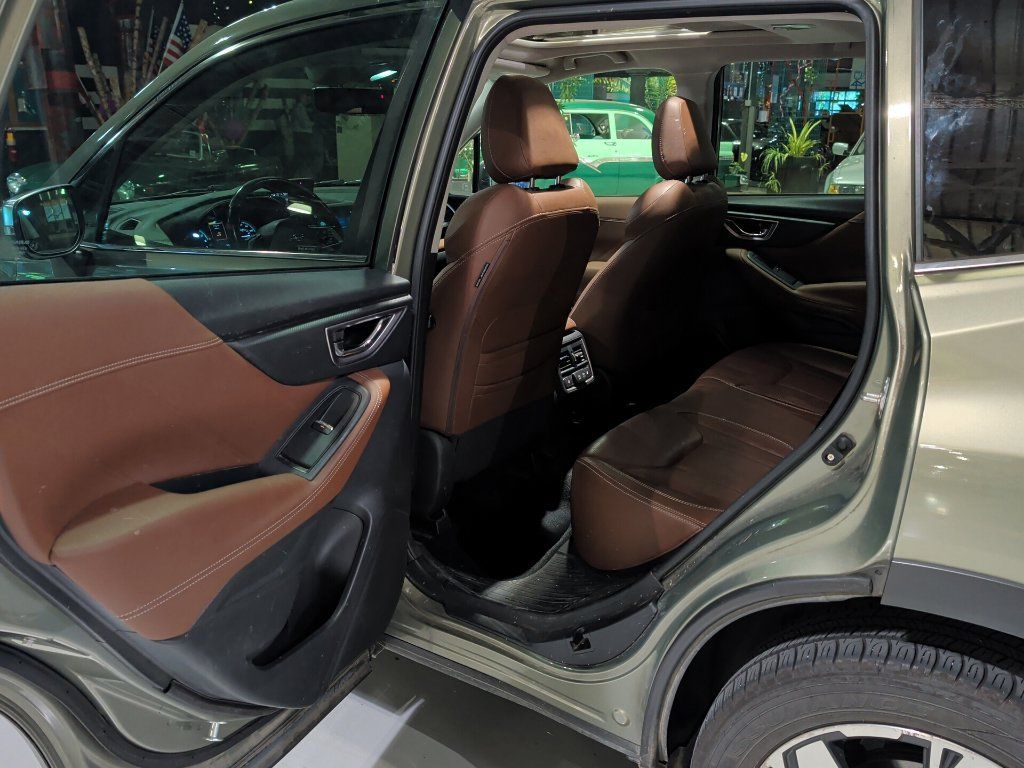 Used 2021 Subaru Forester Touring AWD/4WD image 18