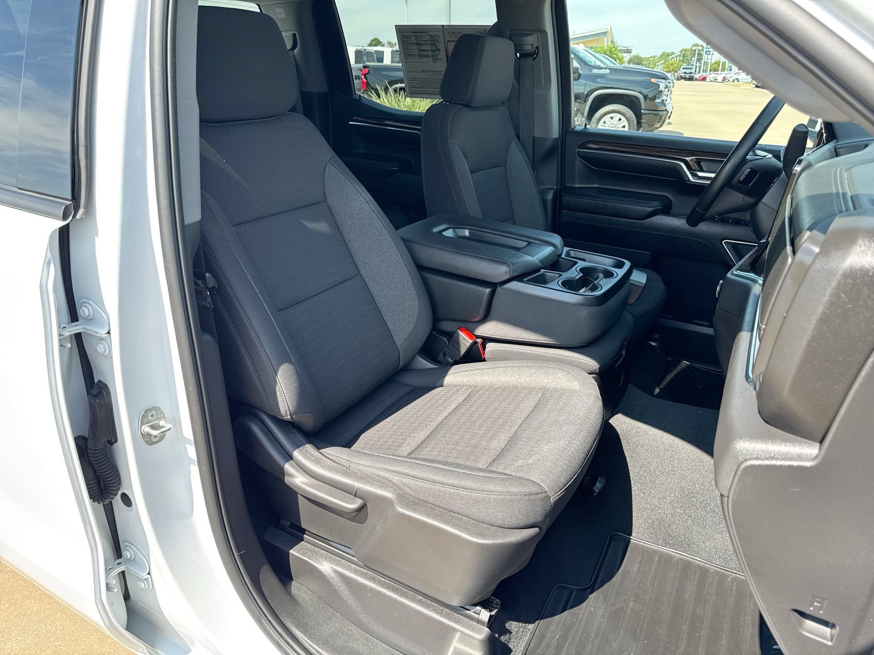 Used 2024 GMC Sierra 1500 Elevation AWD/4WD image 24