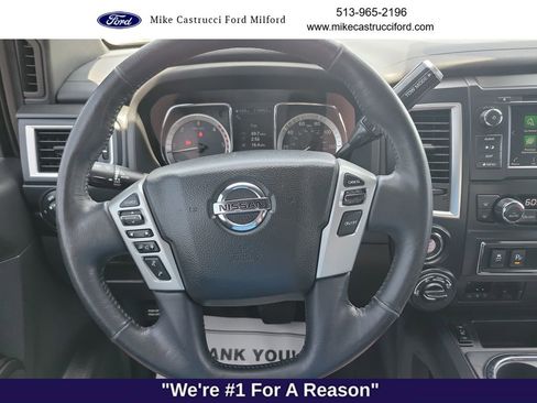 Used 2019 Nissan Titan SV w/ SV Convenience Package AWD/4WD image 21