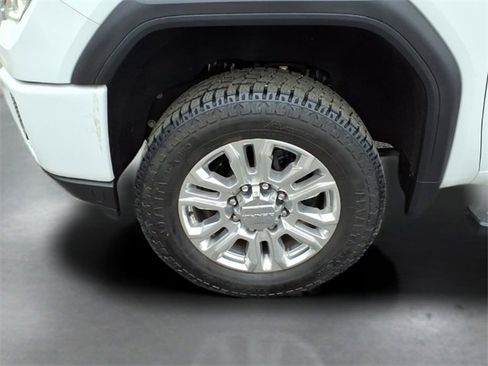 Used 2022 GMC Sierra 3500 Denali w/ Technology Package image 12