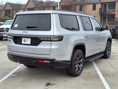 New 2026 Jeep Grand Wagoneer Limited image 6
