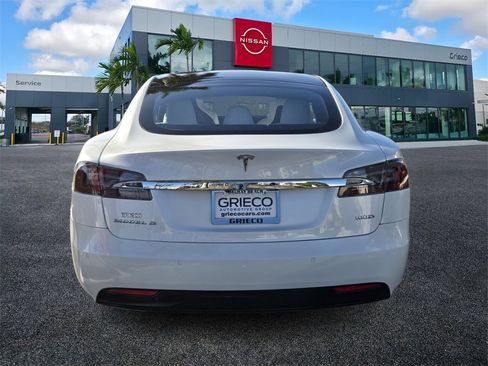 Used 2019 Tesla Model S 100D image 5